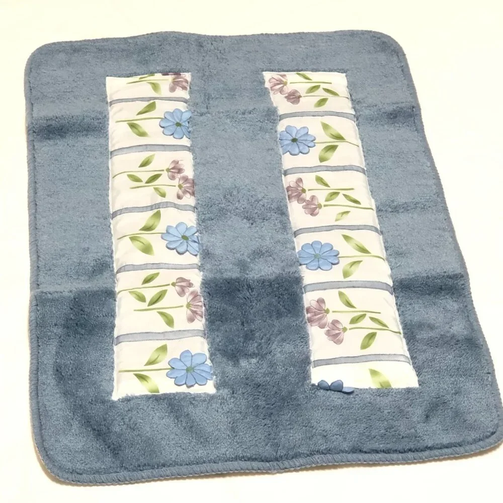 Daisy Non Slip Bath Rug 3D Flower Design - Blue - 30